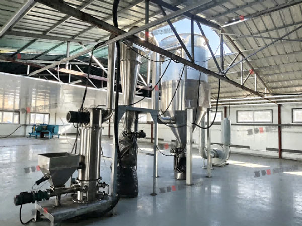 碳纖維粉氣流粉碎機--湖南某公司